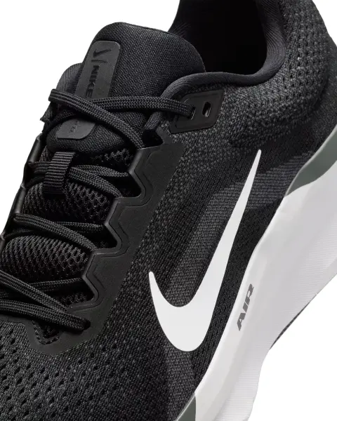 Кросівки бігові Nike AIR WINFLO 11 чорно-білі FJ9509-001