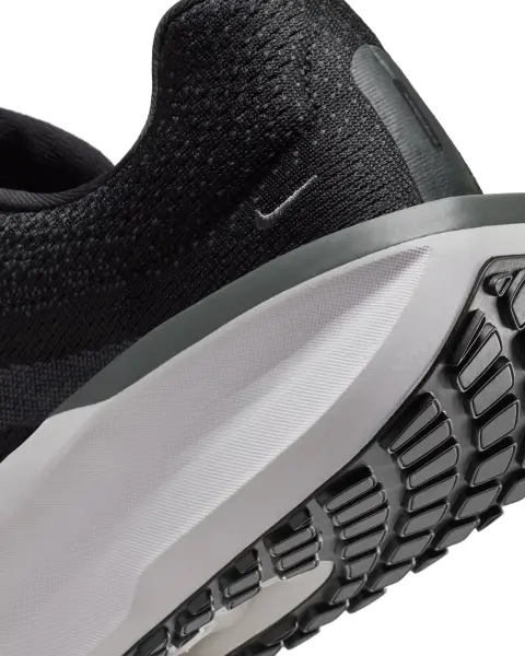 Кросівки бігові Nike AIR WINFLO 11 чорно-білі FJ9509-001
