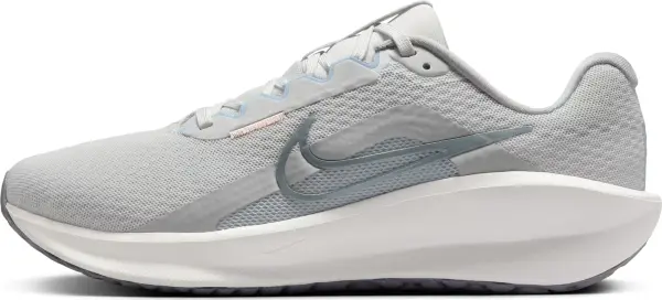 Кросівки бігові жіночі Nike DOWNSHIFTER 13 сірі FD6476-006