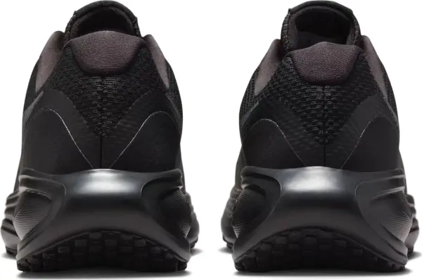 Кросівки бігові жіночі Nike REVOLUTION 8 чорні HJ8485-002