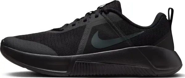 Кроссовки для тренировок Nike MC TRAINER 3 черные FQ1831-003