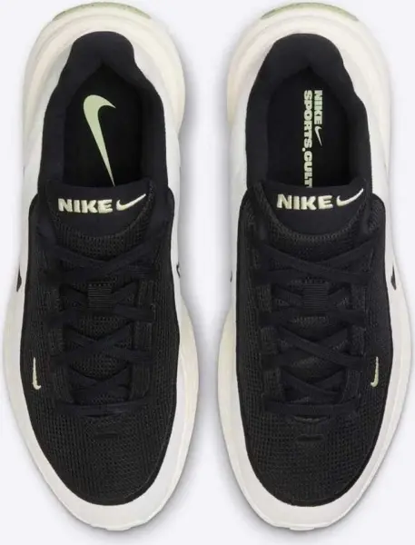 Кроссовки женские Nike UPLIFT SC молочно-черные IB2766-100