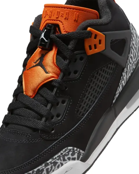 Кроссовки подростковые Nike JORDAN SPIZIKE LOW (GS) черно-оранжево-белые FQ3950-008