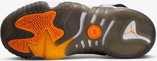 Кроссовки подростковые Nike JUMPMAN TWO TREY (GS) бело-оранжево-черные DQ8431-108