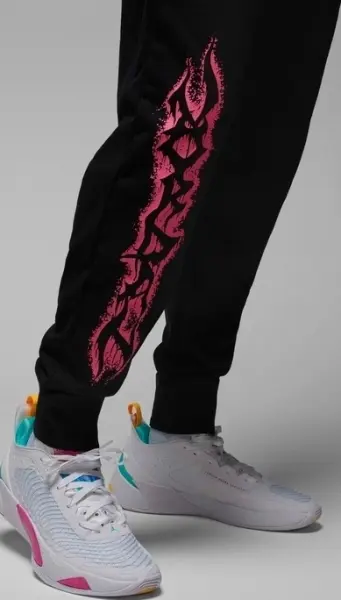Спортивний костюм Nike JORDAN DRI-FIT SPORT GRAPHIC FLEECE чорно-рожевий FN5812-010__FN5814-010