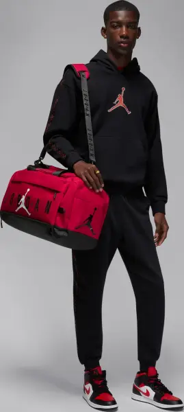 Сумка спортивна Nike JORDAN VELOCITY DUFFLE BAG (46L) червона SM0920-R78