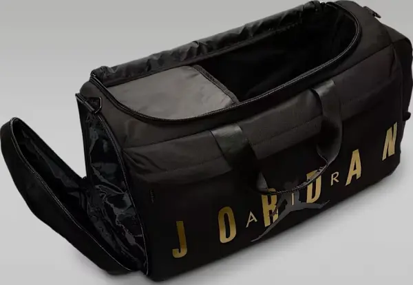 Сумка спортивна Nike JORDAN VELOCITY DUFFLE BAG (81L) чорно-золота LM0920-K5X
