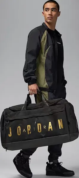Сумка спортивна Nike JORDAN VELOCITY DUFFLE BAG (81L) чорно-золота LM0920-K5X