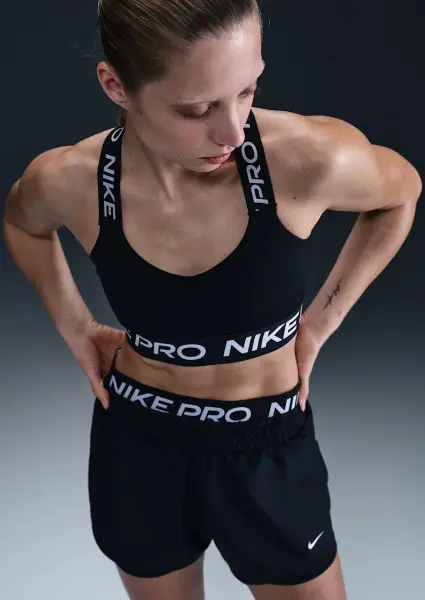 Топ жіночий Nike PRO LIGHT-SUPPORT NON-PADDED SPORTS BRA чорний HF5372-010