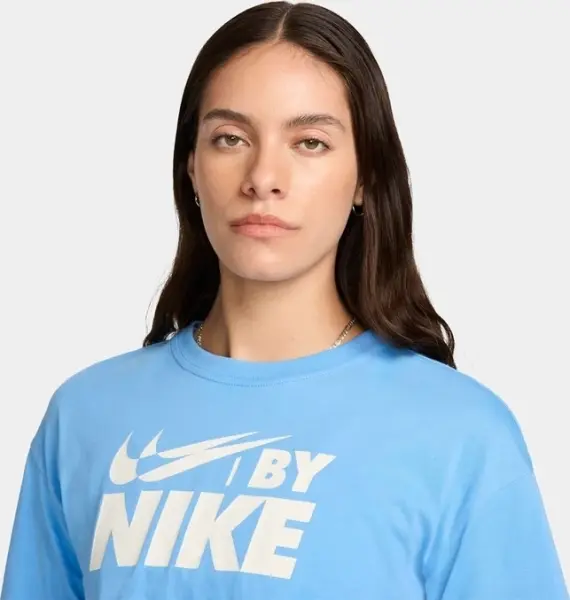 Футболка жіноча Nike SPORTSWEAR CROPPED блакитна FZ4635-412