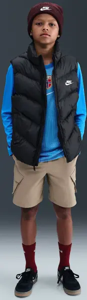 Жилетка підліткова Nike SPORTSWEAR ALL DAY PLAY THERMA-FIT LOOSE-FIT PUFFER чорна HJ2537-010