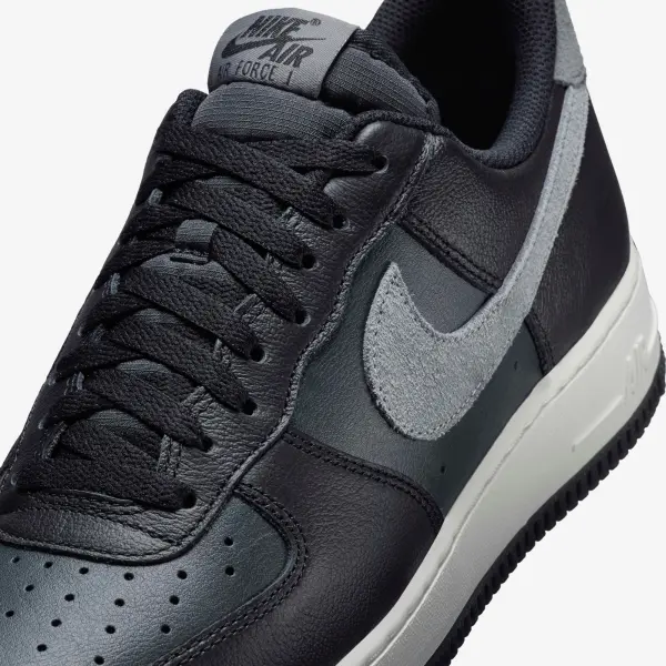 Кросівки Nike AIR FORCE 1 '07 LV8 чорно-темно-сірі FJ4170-004