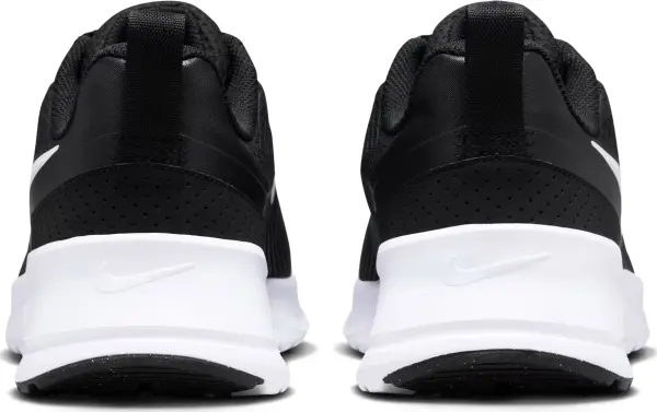 Кроссовки Nike AIR MAX NUAXIS черно-белые FD4329-001