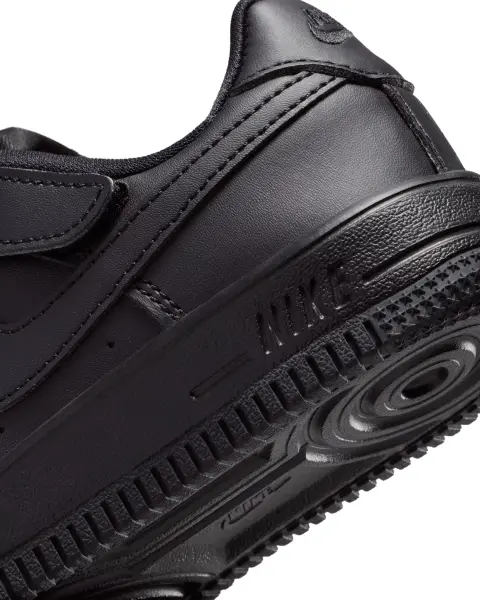Кросівки дитячі Nike AIR FORCE 1 LOW EASYON (PS) чорні IH4498-001