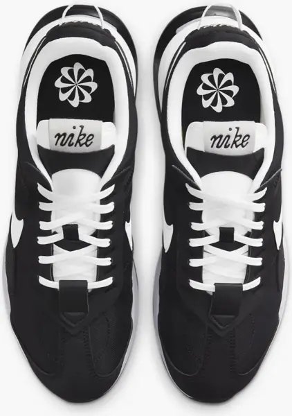Кросівки жіночі Nike AIR MAX PRE-DAY чорно-білі DC4025-001