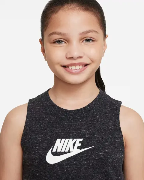 Майка підліткова Nike SPORTSWEAR чорна DO7161-010
