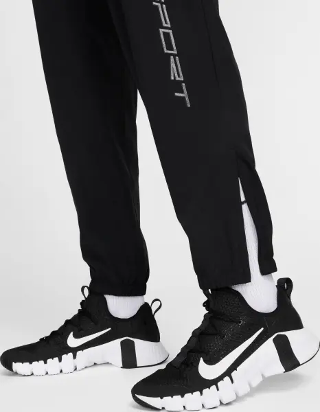 Спортивные штаны Nike FORM DRI-FIT VERSATILE черные FV9763-010
