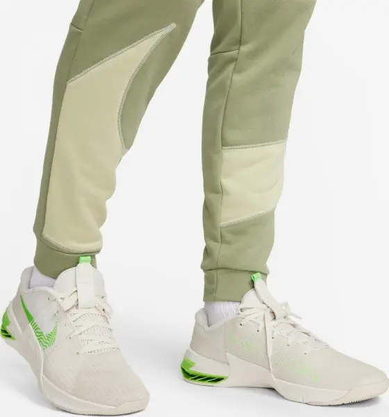Спортивний костюм Nike DRI-FIT ENERGY FLEECE світло-зелений FB8575-386__FB8577-386