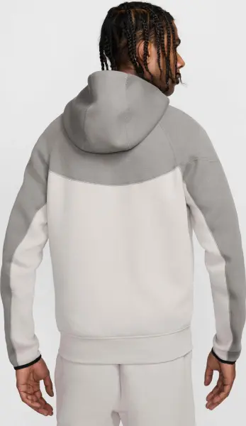 Спортивний костюм Nike SPORTSWEAR TECH FLEECE світло-сіро-сірий FB7921-014__FB8002-014