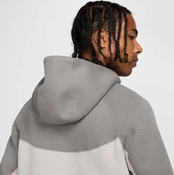 Спортивний костюм Nike SPORTSWEAR TECH FLEECE світло-сіро-сірий FB7921-014__FB8002-014