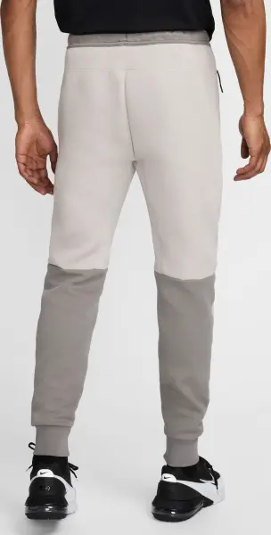 Спортивний костюм Nike SPORTSWEAR TECH FLEECE світло-сіро-сірий FB7921-014__FB8002-014