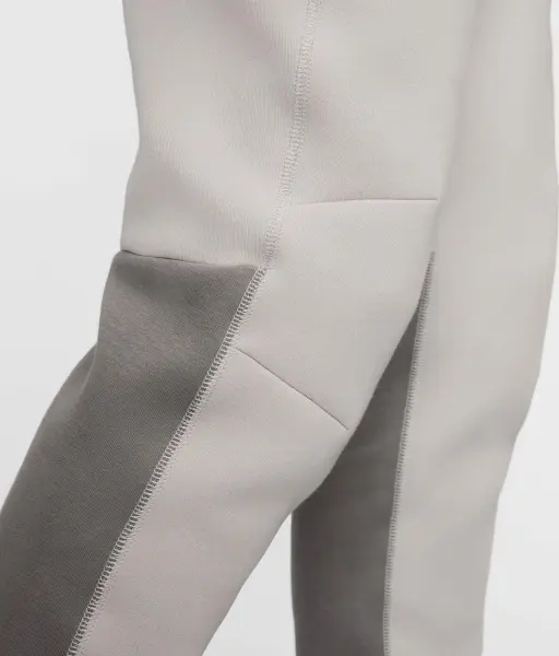 Спортивний костюм Nike SPORTSWEAR TECH FLEECE світло-сіро-сірий FB7921-014__FB8002-014