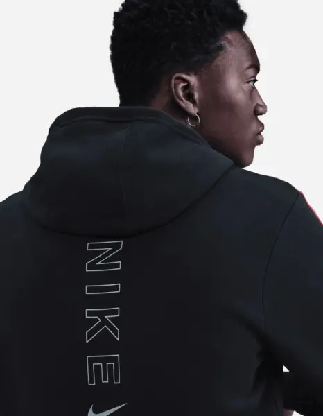 Толстовка Nike SPORTSWEAR чорно-червона IH4285-010