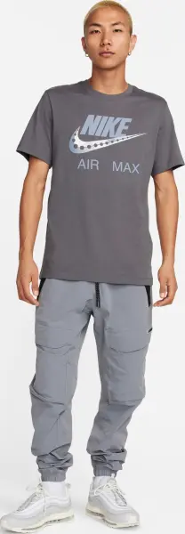 Футболка Nike SPORTSWEAR темно-сіра FQ3754-068