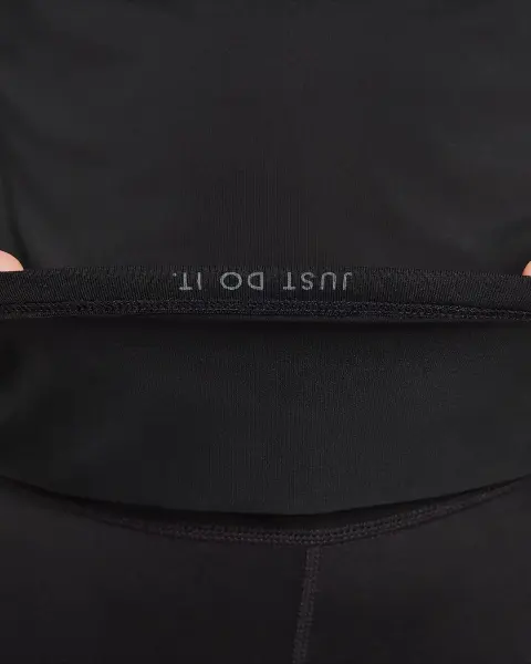Футболка підліткова Nike ONE DRI-FIT чорна DD7639-010