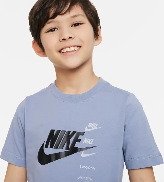 Футболка подростковая Nike STANDARD ISSUE дымчато-голубая FN7713-493