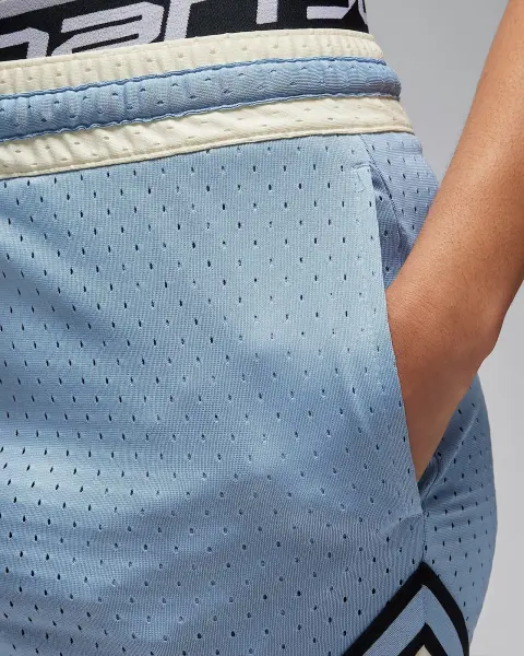Шорты баскетбольные Nike JORDAN DRI-FIT SPORT DIAMOND SHORTS дымчато-голубые DX1487-436