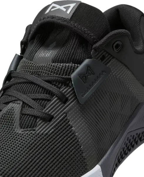 Кросівки для тренувань жіночі Nike METCON 10 чорно-білі HQ2620-001