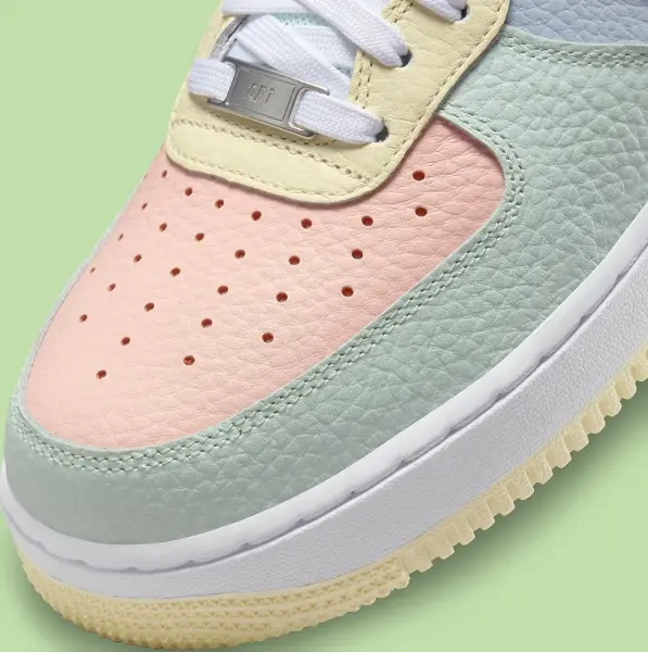 Кросівки Nike AIR FORCE 1 LOW "EASTER" різнокольорові DR8590-600