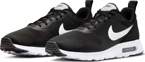 Кроссовки Nike AIR MAX TAVAS черные 705149-009