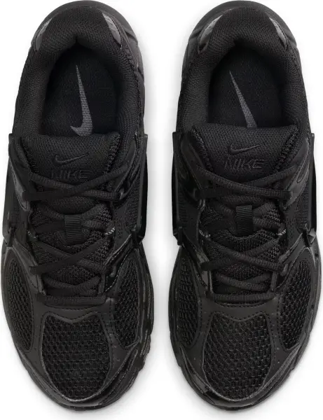 Кросівки жіночі Nike V5 RNR чорні HQ7901-001