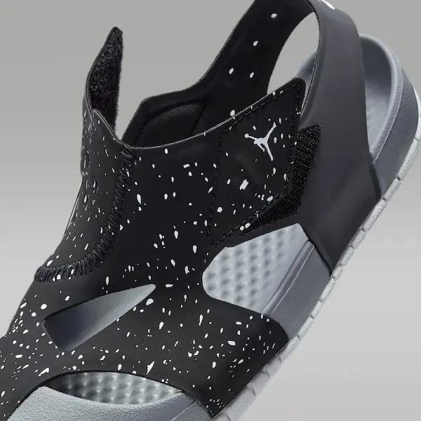 Сандали детские Nike JORDAN FLARE (PS) черно-серые CI7849-010