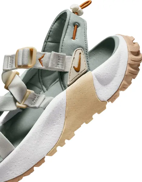 Сандали женские Nike ONEONTA NEXT NATURE серо-светло-коричневые FB1949-300