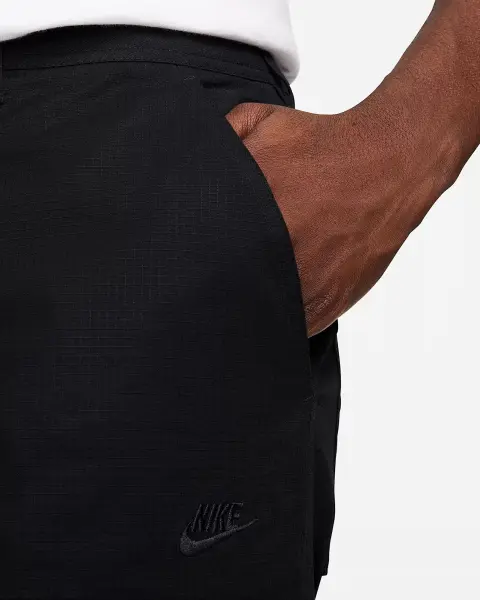 Спортивні штани Nike CLUB CARGO чорні FZ5765-010
