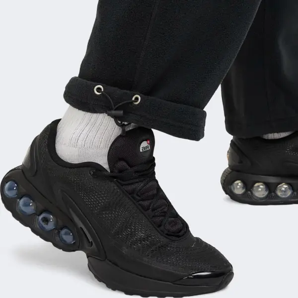 Спортивные штаны Nike CLUB WINTERIZED черные FZ0899-010