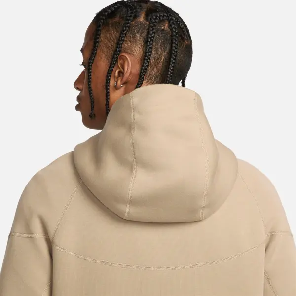 Спортивний костюм Nike SPORTSWEAR TECH FLEECE бежевий FB7921-247__FB8002-247