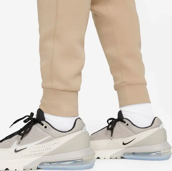 Спортивний костюм Nike SPORTSWEAR TECH FLEECE бежевий FB7921-247__FB8002-247