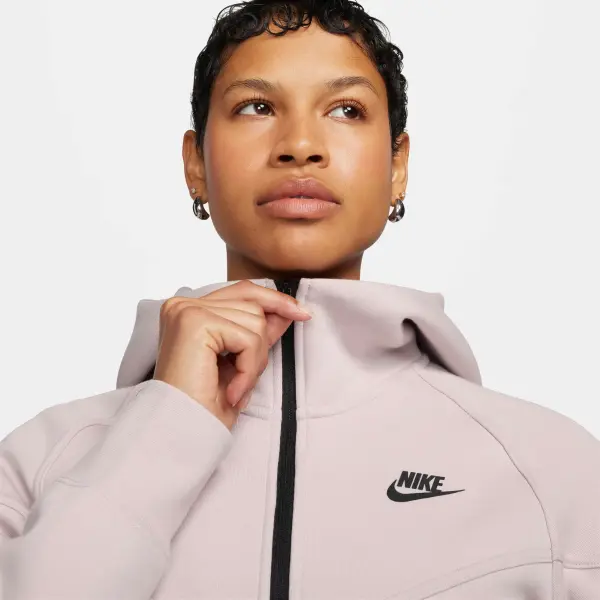 Спортивный костюм женский Nike SPORTSWEAR TECH FLEECE светло-сиреневый FB8338-019__FB8330-019