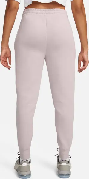 Спортивный костюм женский Nike SPORTSWEAR TECH FLEECE светло-сиреневый FB8338-019__FB8330-019