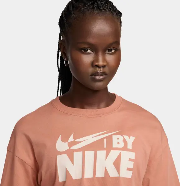 Футболка жіноча Nike SPORTSWEAR CROPPED персикова FZ4635-212