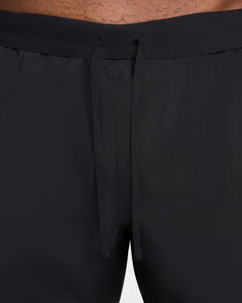 Шорты для бега Nike CHALLENGER FLASH DRI-FIT 12.5CM (APPROX.) BRIEF-LINED RUNNING черные IB4129-010