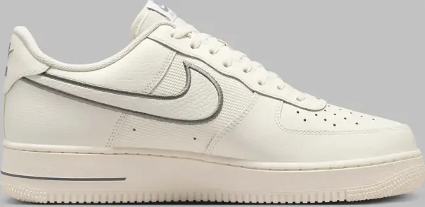 Кроссовки Nike AIR FORCE 1 '07 бежево-серые IB7677-101