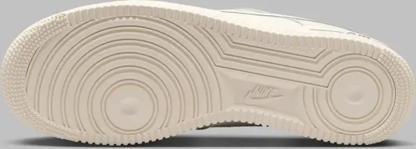 Кроссовки Nike AIR FORCE 1 '07 бежево-серые IB7677-101