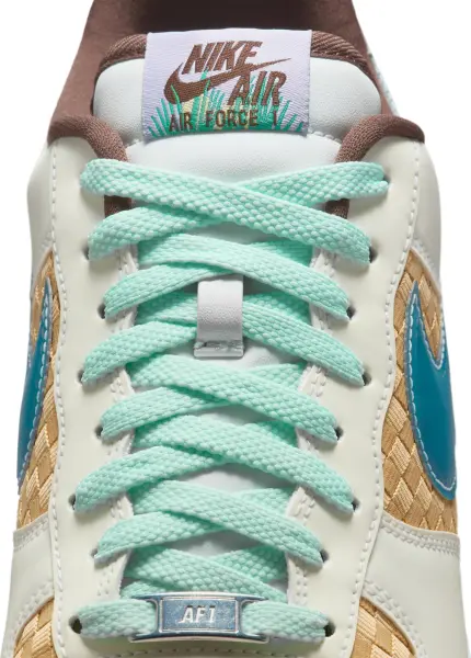 Кросівки Nike AIR FORCE 1 RETRO QS біло-коричнево-бірюзово-блакитні IB5722-100