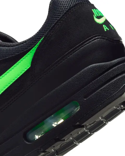 Кроссовки Nike AIR MAX 1 ESSENTIAL черно-зеленые FZ5808-012