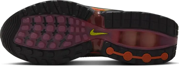 Кросівки Nike AIR MAX DN жовто-червоно-чорні IB7025-001